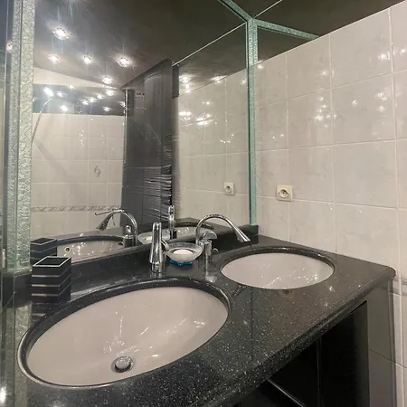 Апартаменты La Dolce 6 Pers Parcheggio Terrazza *